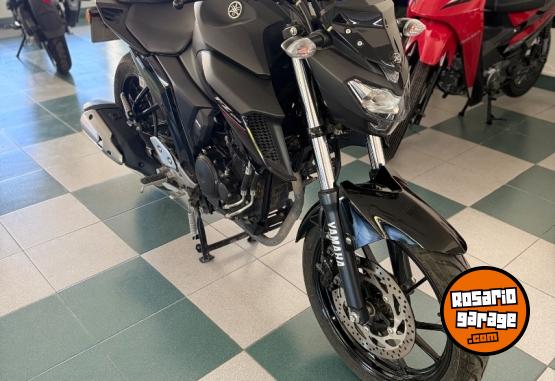 Motos - Yamaha Fz 2022 Nafta 1800Km - En Venta