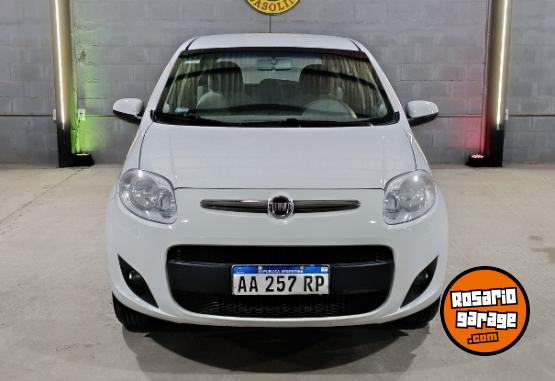 Autos - Fiat Palio essence 2016 Nafta 97000Km - En Venta