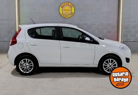 Autos - Fiat Palio essence 2016 Nafta 97000Km - En Venta