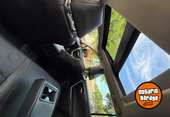 Camionetas - Toyota Rav 4 Híbrida Limited 2021 Electrico / Hibrido 80000Km - En Venta