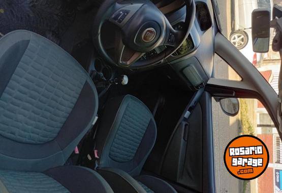 Autos - Fiat IDEA ADVENTURE 2014 GNC 140000Km - En Venta