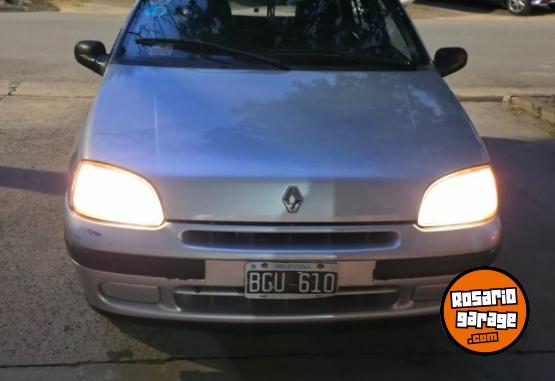 Autos - Renault 97 1997 GNC 122000Km - En Venta