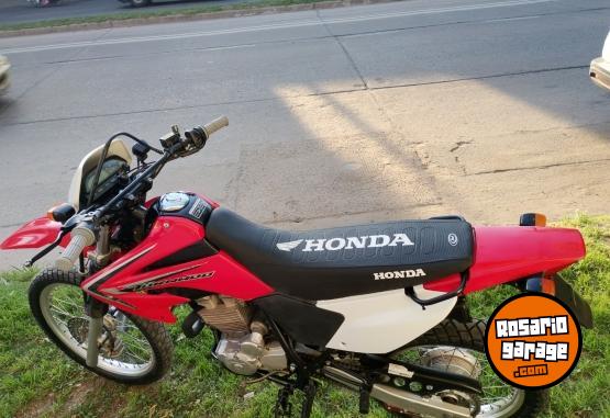 Motos - Honda XR Tornado 2015 Nafta 16000Km - En Venta
