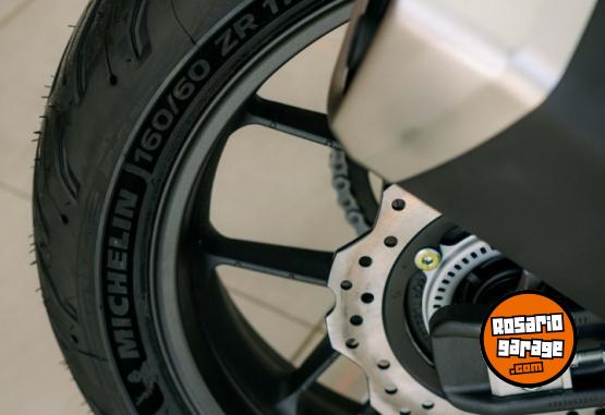 Motos - Honda CB 750 HORNET 2025 Nafta 0Km - En Venta