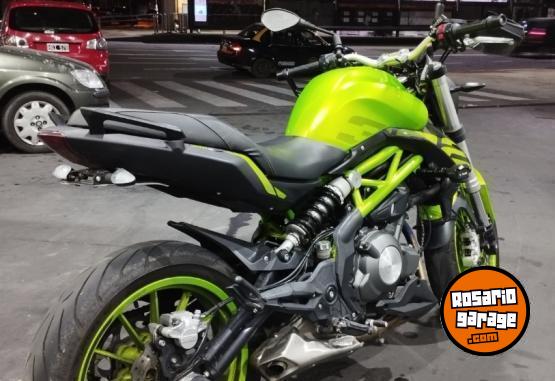 Motos - Benelli 302s 2022 Nafta 13000Km - En Venta