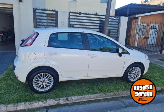 Autos - Fiat Punto Essence 1.6 16v 2013 Nafta 160000Km - En Venta