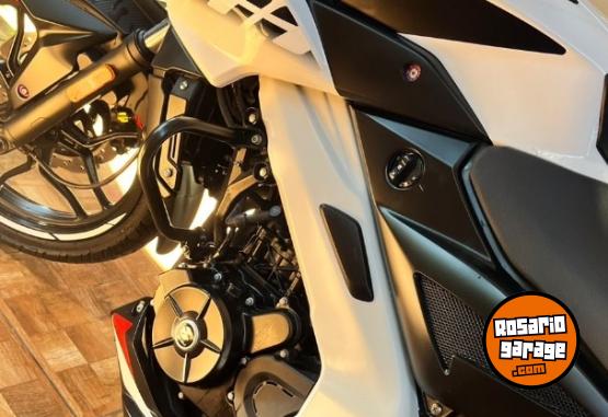Motos - Bajaj Rouser ns200 2022 Nafta 8000Km - En Venta