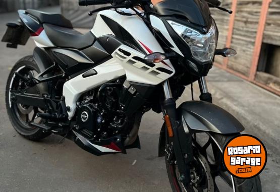 Motos - Bajaj Rouser ns200 2022 Nafta 8000Km - En Venta