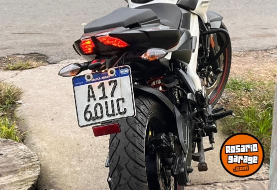 Motos - Bajaj Rouser ns200 2022 Nafta 8000Km - En Venta