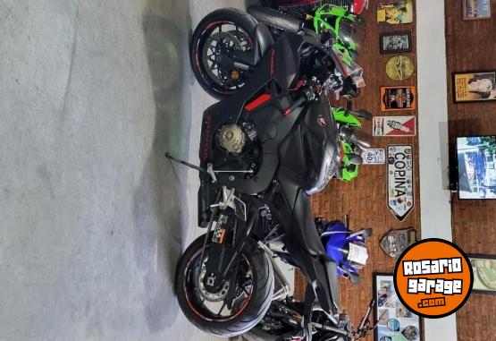 Motos - Honda Cbr1000 2018 Nafta 8400Km - En Venta