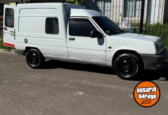 Utilitarios - Renault Express 2000 Diesel 123456Km - En Venta