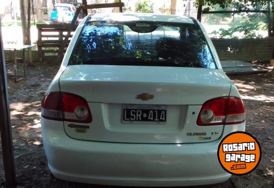 Autos - Chevrolet Classic 2012 GNC 148000Km - En Venta