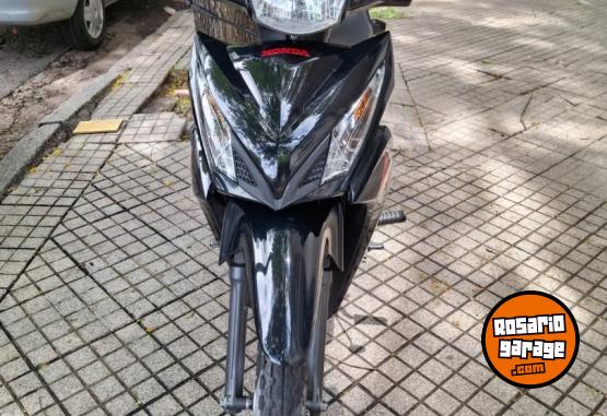 Motos - Honda Wave 2022 Nafta 19400Km - En Venta
