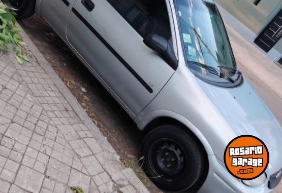 Autos - Chevrolet Corsa 3 puertas City LS 2011 Nafta 148700Km - En Venta