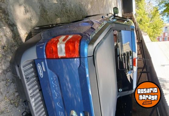 Camionetas - Ford MAVERICK LARIAT HIBRIDA 2024 Nafta 50000Km - En Venta