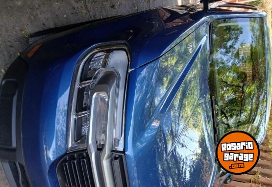 Camionetas - Ford MAVERICK LARIAT HIBRIDA 2024 Nafta 50000Km - En Venta