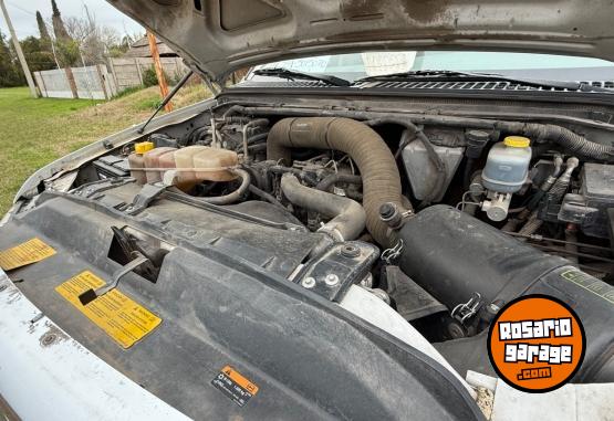 Camiones y Grúas - FORD 4000 4x4 2016 - En Venta