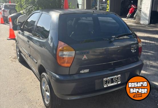 Autos - Fiat Palio 1.3 Fire 2005 Nafta 220000Km - En Venta