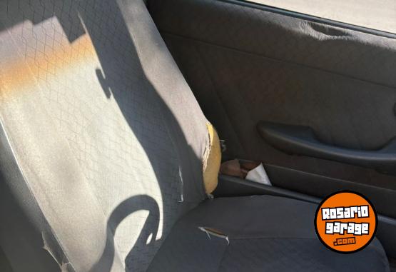 Autos - Fiat Palio 1.3 Fire 2005 Nafta 220000Km - En Venta