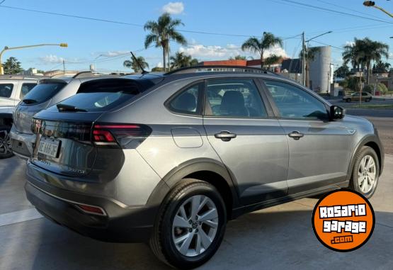 Autos - Volkswagen Nivus 2021 Nafta 43000Km - En Venta