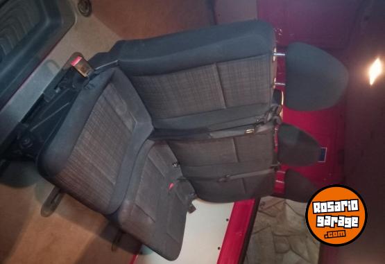 Utilitarios - Mercedes Benz VITO FURGON MIXTO 4+1 2016 Diesel 124000Km - En Venta