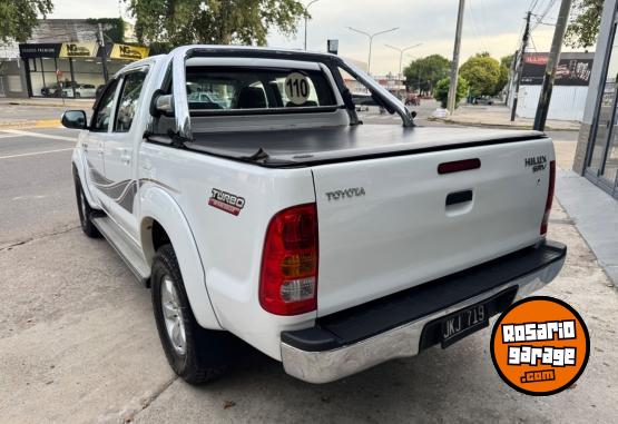 Camionetas - Toyota Hilux SRV 2011 Diesel - En Venta