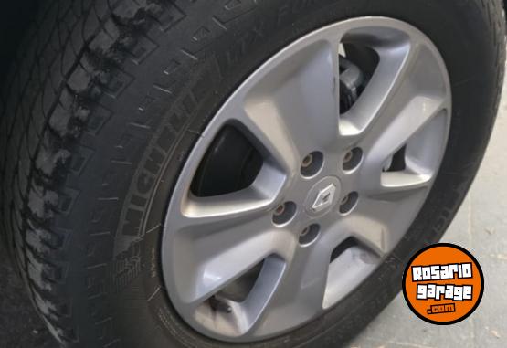 Autos - Renault DUSTER DINAMIQUE 2019 Nafta 104948Km - En Venta