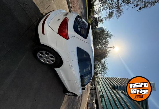 Autos - Audi 2.0 turbo 2012 Nafta 135000Km - En Venta