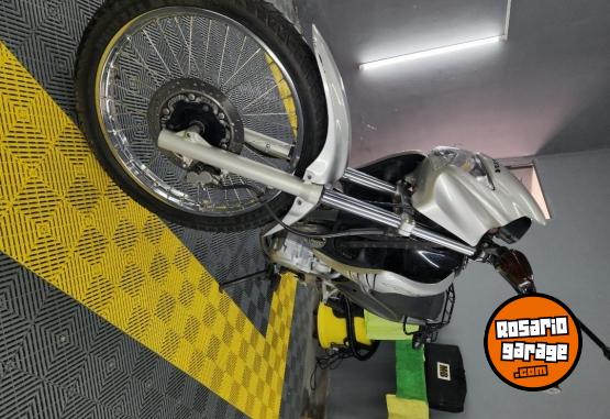 Motos - Honda Falcon 400 2013 Nafta 25000Km - En Venta