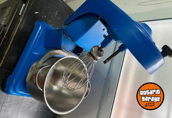 Otros - Batidora 10 lts. Impecable - En Venta