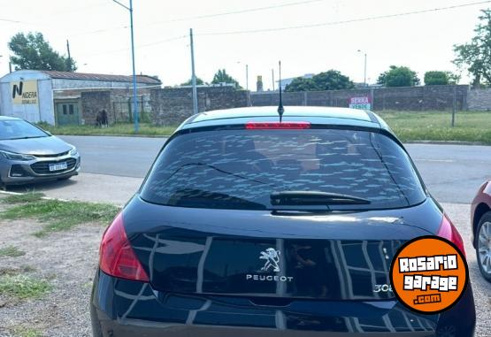 Autos - Peugeot 308 2013 Nafta 130000Km - En Venta