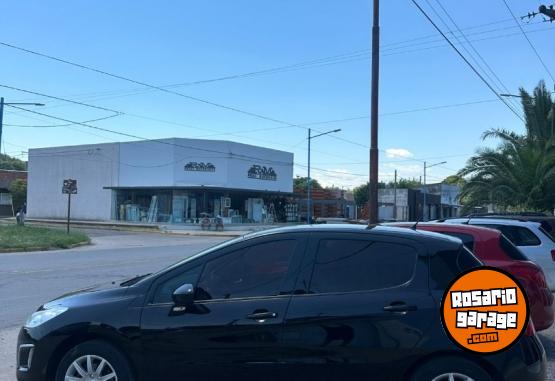 Autos - Peugeot 308 2013 Nafta 130000Km - En Venta