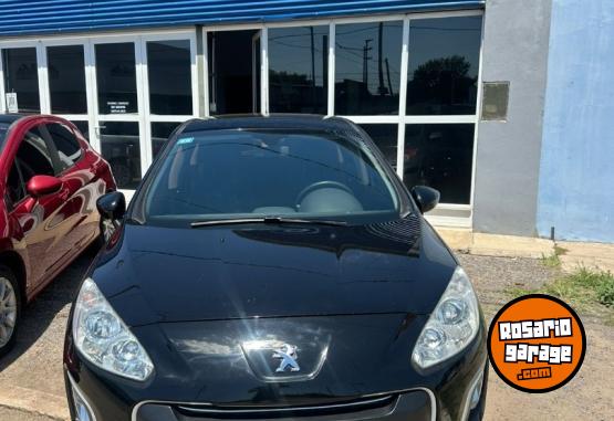 Autos - Peugeot 308 2013 Nafta 130000Km - En Venta