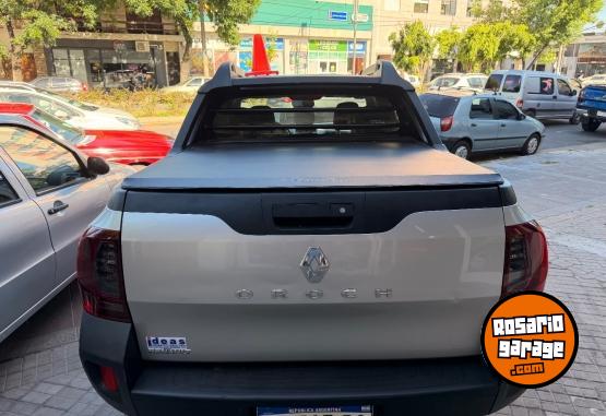 Camionetas - Renault Duster oroch 2017 GNC  - En Venta