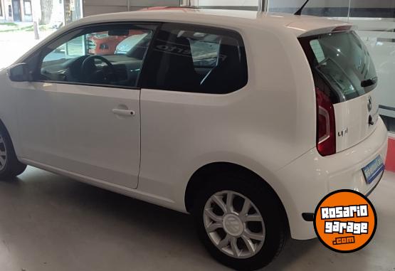 Autos - Volkswagen UP 1.0 HIGH 2015 Nafta 114000Km - En Venta