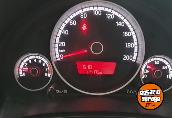 Autos - Volkswagen UP 1.0 HIGH 2015 Nafta 114000Km - En Venta