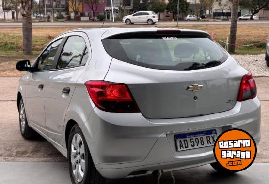 Autos - Chevrolet Onix Joy 2019 Nafta 100000Km - En Venta