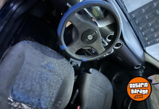 Autos - Suzuki Fun 2005 Nafta 111111Km - En Venta
