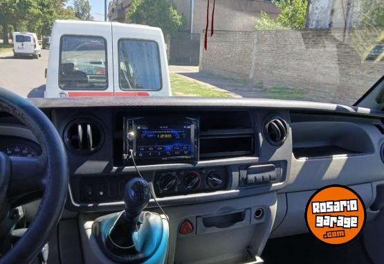 Utilitarios - Renault MASTER 2010 Diesel 334744Km - En Venta