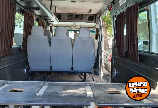 Utilitarios - Renault MASTER 2010 Diesel 334744Km - En Venta