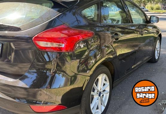 Autos - Ford Focus 1.6 s 2016 Nafta 126000Km - En Venta