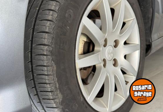 Autos - Peugeot 308 ACTIVE 2014 Nafta 117983Km - En Venta