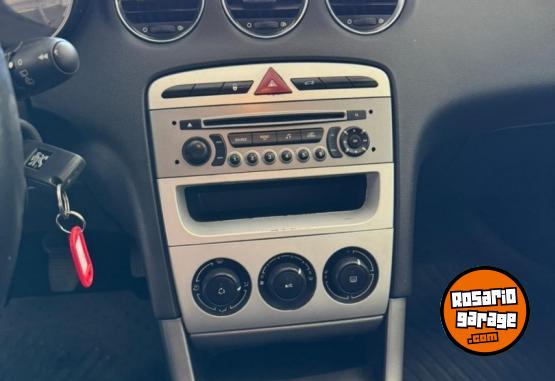 Autos - Peugeot 308 ACTIVE 2014 Nafta 117983Km - En Venta