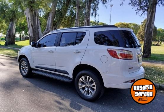 Camionetas - Chevrolet Trailblazer LTZ 7 asiento 2016 Diesel 125000Km - En Venta