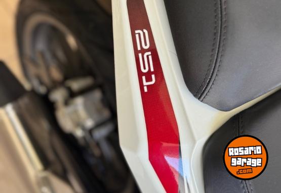 Motos - Benelli TRK251 2024 Nafta 4900Km - En Venta