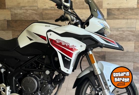 Motos - Benelli TRK251 2024 Nafta 4900Km - En Venta