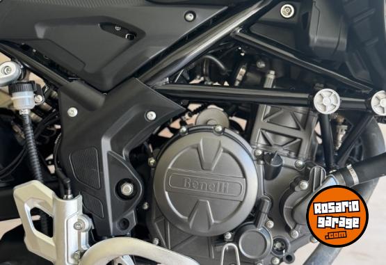 Motos - Benelli TRK251 2024 Nafta 4900Km - En Venta