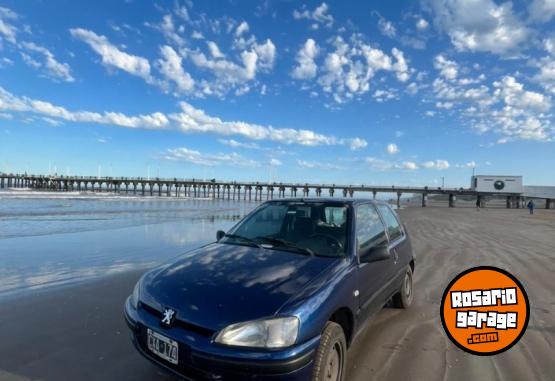 Autos - Peugeot 106 1999 Nafta 297000Km - En Venta