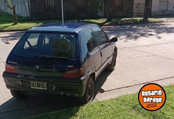 Autos - Peugeot 106 1999 Nafta 297000Km - En Venta