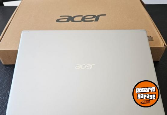 Informática - Notebook Acer Aspire i5 Plata - En Venta